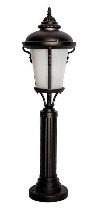BS 9019 - B Bollard
